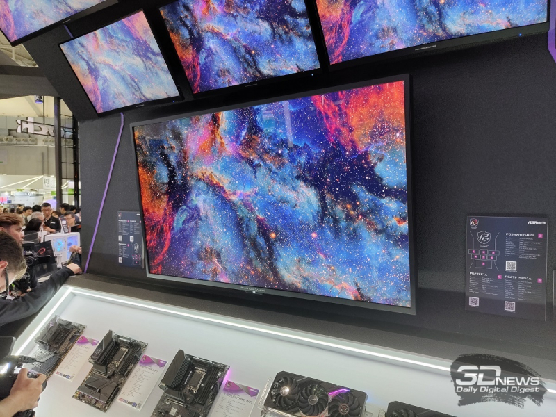 На выставке Computex 2023 компания ASRock представила 55-дюймовый монитор с разрешением 8К и другие игровые модели