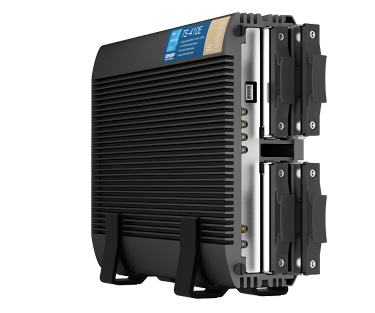 QNAP выпустила настольное сетевое хранилище TS-410E на платформе Intel