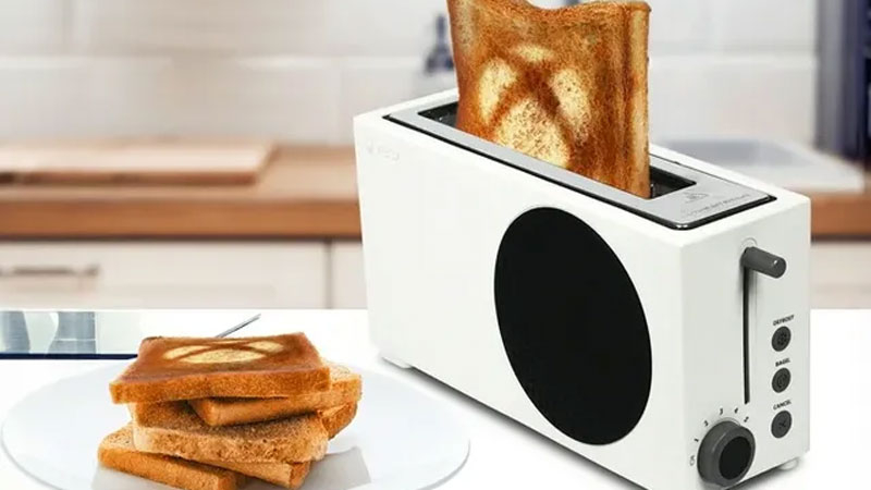 В продаже появился тостер в виде Xbox Series S — он поджарит на хлебе логотип Xbox