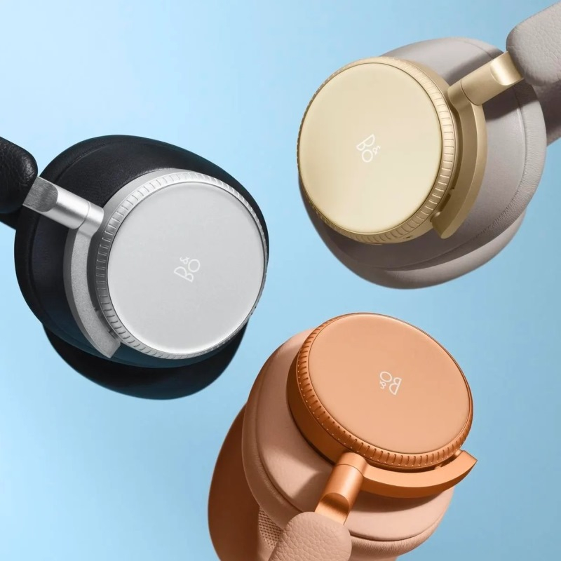 Bang & Olufsen представил беспроводные наушники Beoplay H100 за $1549